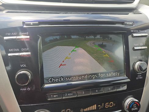Used 2015 Nissan Murano S w/ Cargo Package AWD/4WD image 22