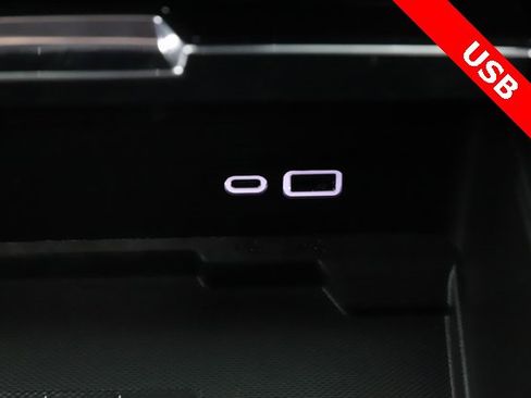 Used 2025 GMC Yukon Denali image 29