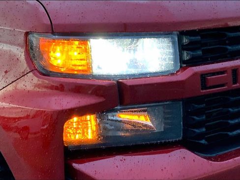 Used 2021 Chevrolet Silverado 1500 Custom image 26