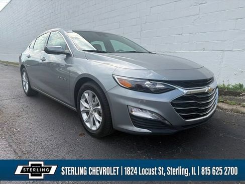 Used 2025 Chevrolet Malibu LT FWD image 1