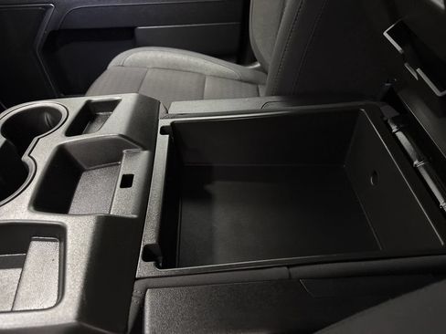 Used 2025 Chevrolet Silverado 1500 RST AWD/4WD image 19
