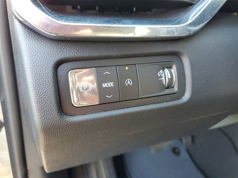 Used 2025 GMC Acadia Elevation w/ Black Edition image 23