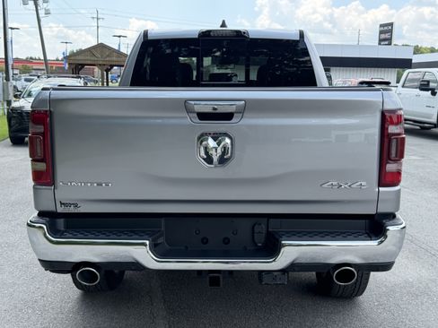 Used 2022 RAM 1500 Limited AWD/4WD image 9