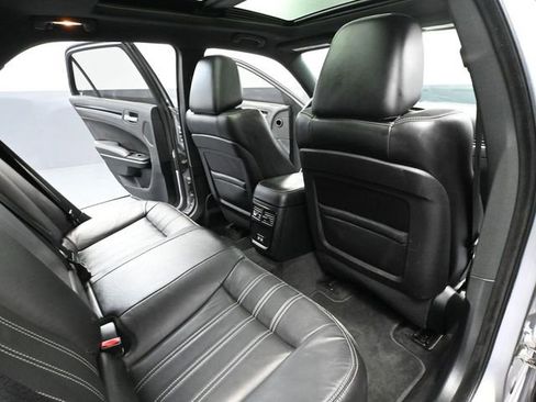 Used 2018 Chrysler 300 S w/ Beats Audio Group image 46