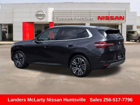 Used 2025 BMW X3 xDrive30i w/ Premium Package image 2