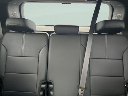 New 2026 GMC Acadia Elevation w/ Elevation Premium Package image 17