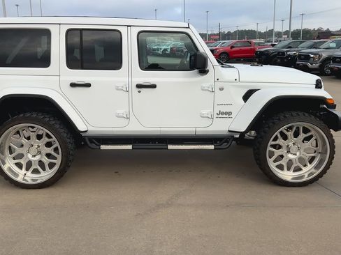 Used 2024 Jeep Wrangler Sahara w/ Technology Group image 2