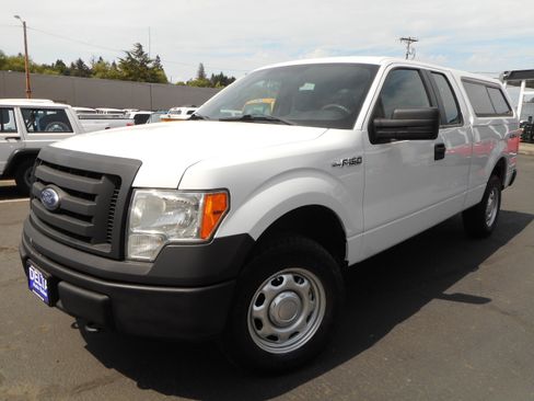 Used 2011 Ford F150 XL w/ PWR Equipment Group AWD/4WD image 3