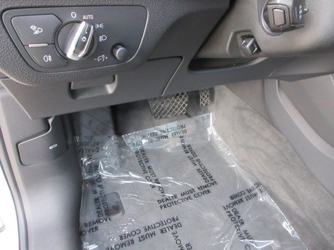 Used 2023 Audi Q5 2.0T Premium Plus w/ Premium Plus Package image 34