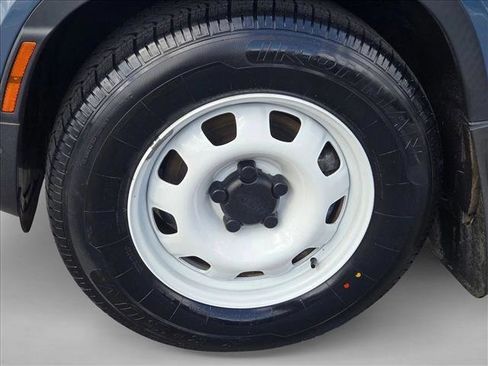 Used 2022 Land Rover Defender 90 S image 19