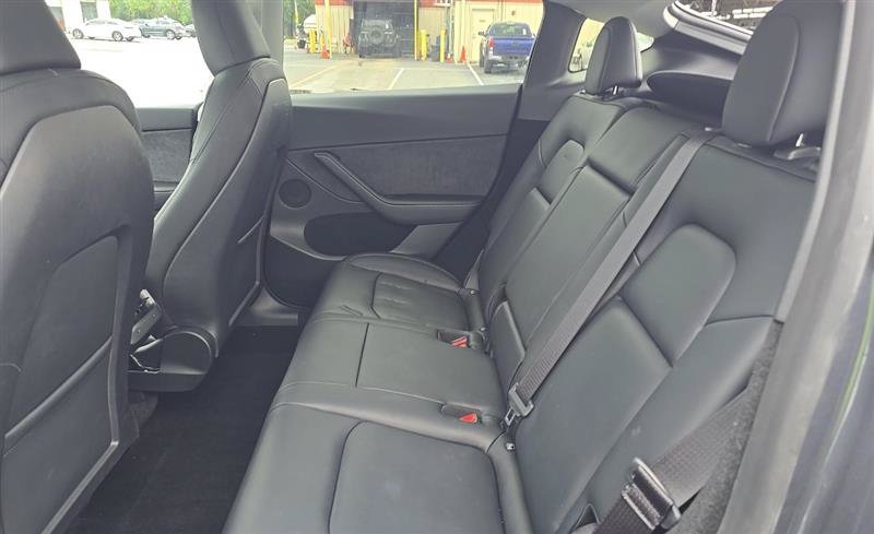 Used 2023 Tesla Model Y Long Range AWD/4WD image 7
