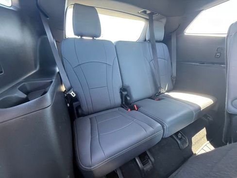 Used 2024 Buick Enclave Essence w/ Experience Buick Package image 35