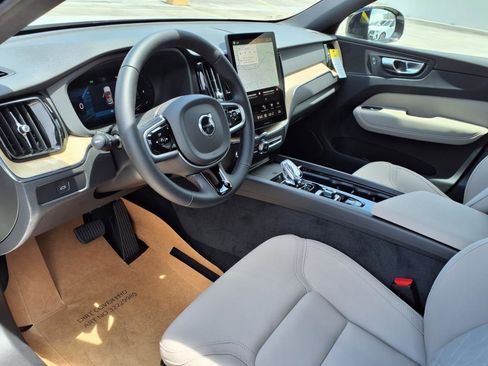 New 2026 Volvo XC60 B5 Core w/ Protection Package Premier image 12