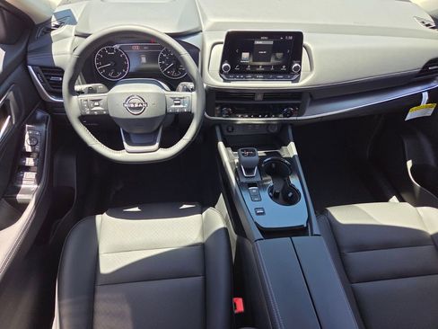 New 2026 Nissan Rogue SV FWD image 6