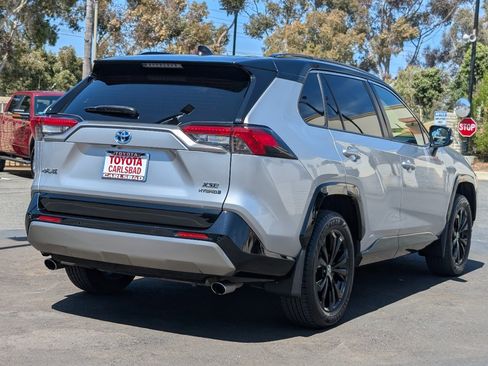 Used 2023 Toyota RAV4 XSE AWD/4WD image 13