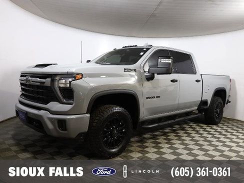 Used 2024 Chevrolet Silverado 3500 LTZ w/ LTZ Plus Package image 1