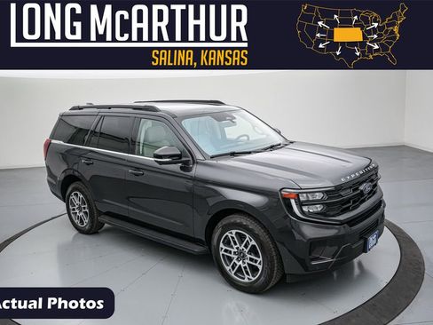 Certified 2025 Ford Expedition Active image 1