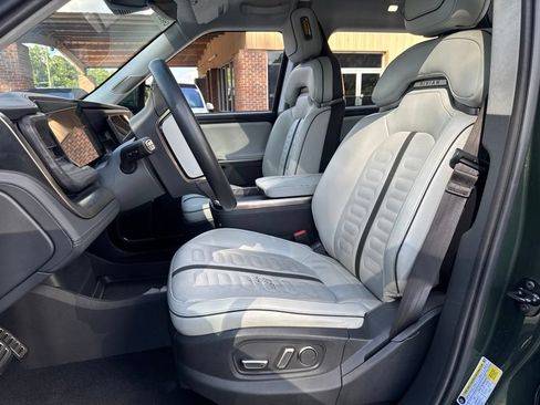 Used 2024 Rivian R1S Adventure AWD/4WD image 5