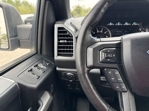 Used 2019 Ford F150 XLT w/ Equipment Group 302A Luxury image 13