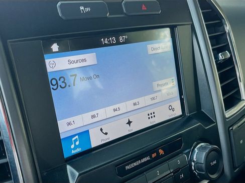 Used 2016 Ford F150 XLT w/ Equipment Group 302A Luxury AWD/4WD image 10