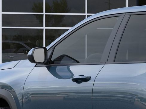 New 2027 Chevrolet Equinox LT w/ Convenience Package II FWD image 12