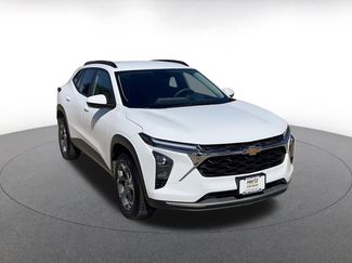 Used 2025 Chevrolet Trax LT video 2