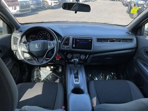 Used 2021 Honda HR-V Sport image 18