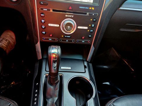 Used 2017 Ford Explorer Sport image 11