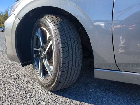 Used 2024 Nissan Sentra SV FWD image 35