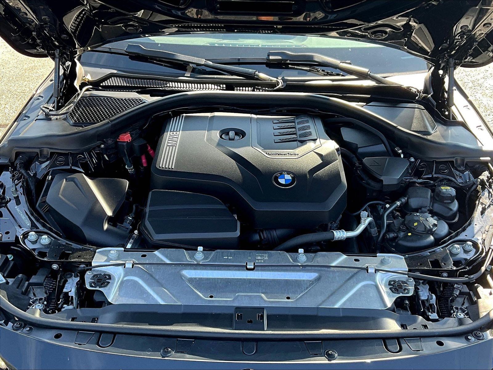 Used 2022 BMW 230i Coupe w/ Premium Package 2 RWD image 30