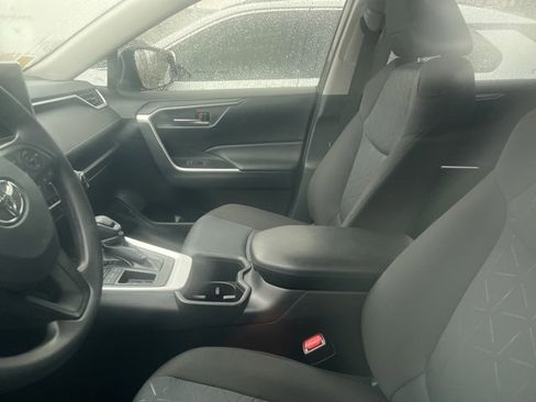 Certified 2025 Toyota RAV4 XLE image 6