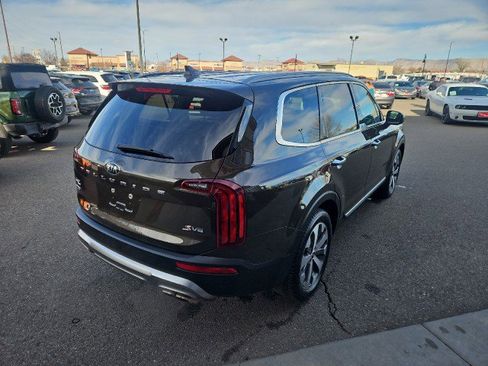 Used 2020 Kia Telluride S w/ S 8 Passenger Seating Package image 5