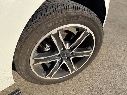 Used 2021 Ford Expedition Limited image 16