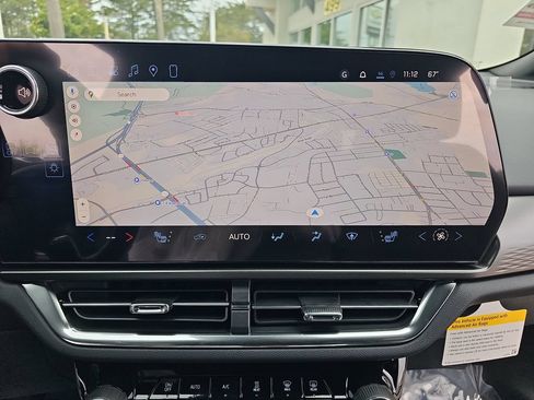 New 2026 Chevrolet Equinox EV LT w/ Comfort Package FWD image 21