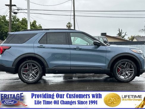 New 2026 Ford Explorer ST-Line AWD/4WD image 3
