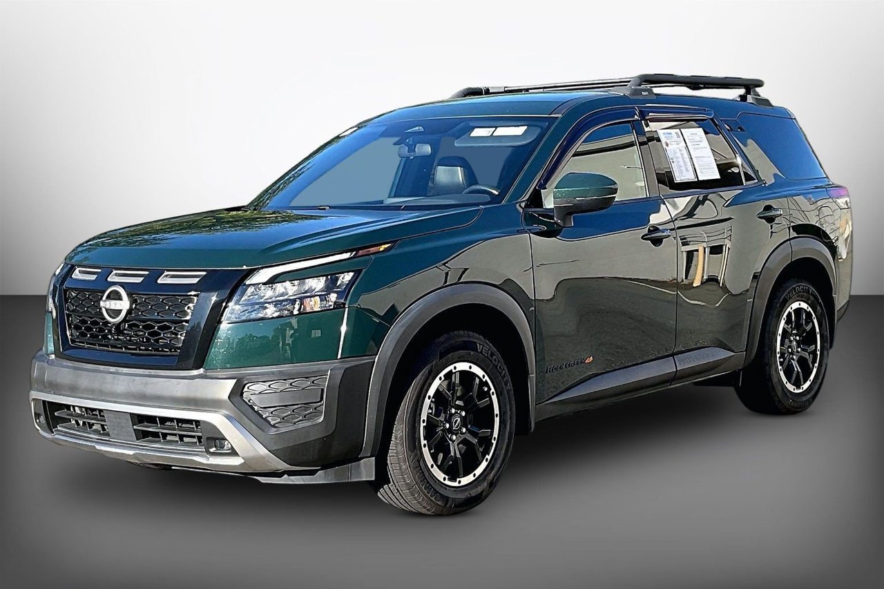 Used 2023 Nissan Pathfinder Rock Creek AWD/4WD image 4