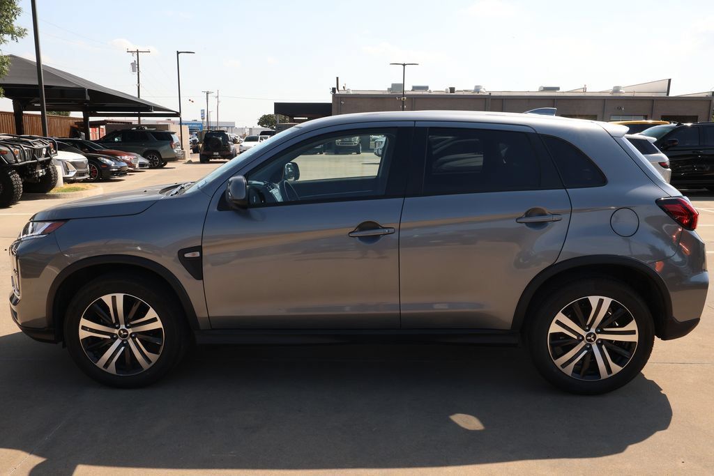 Used 2026 Mitsubishi Outlander Sport ES AWD/4WD image 8