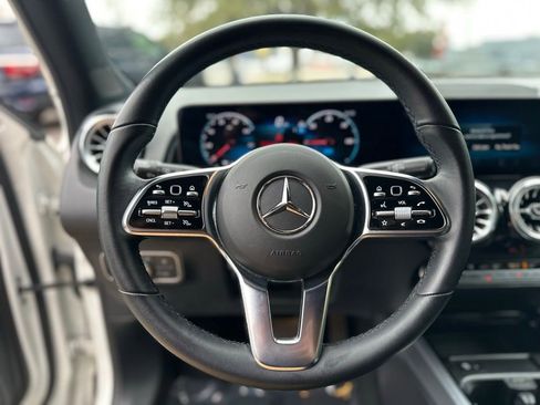 Used 2023 Mercedes-Benz EQB 250+ image 20