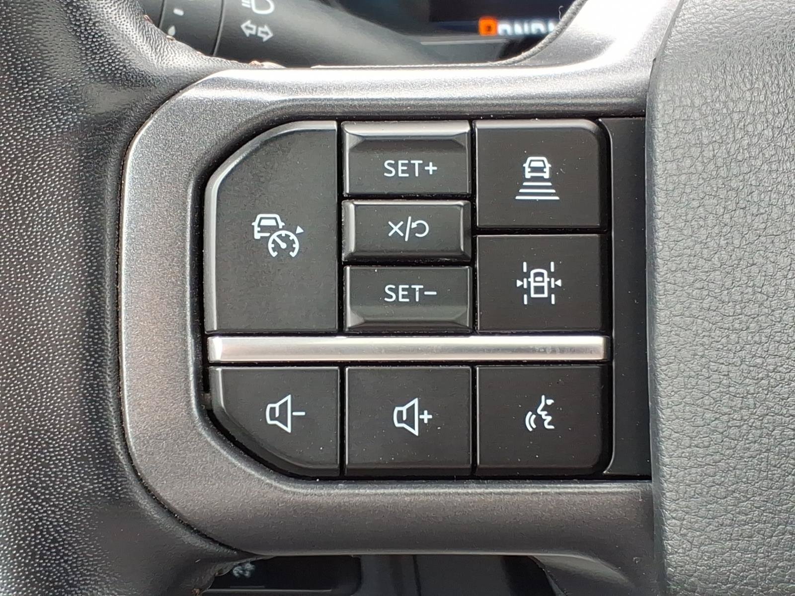 Used 2024 Ford F150 Lariat w/ Equipment Group 502A High AWD/4WD image 26