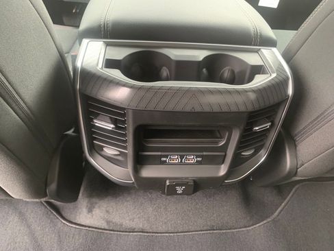New 2026 RAM 1500 Big Horn AWD/4WD image 25