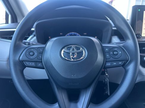 New 2026 Toyota Corolla Cross L image 21