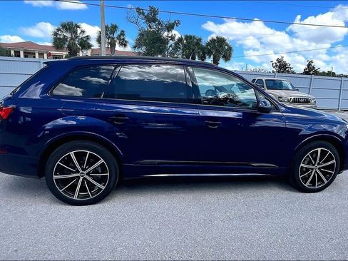 Used 2023 Audi Q7 3.0T Prestige w/ Prestige Package image 4