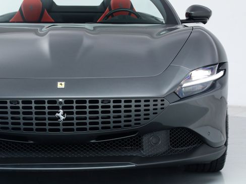 Certified 2025 Ferrari Roma Spider image 15