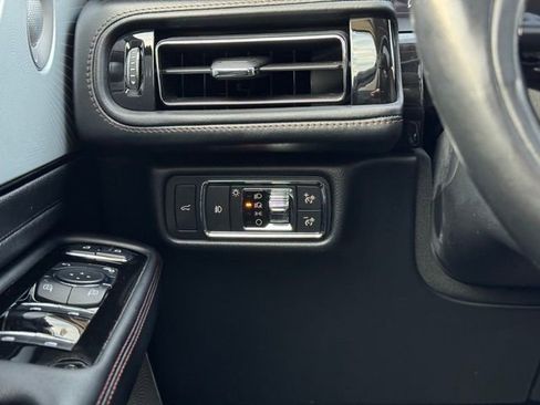 Used 2020 Lincoln Aviator Reserve w/ Equipment Group 202A image 38