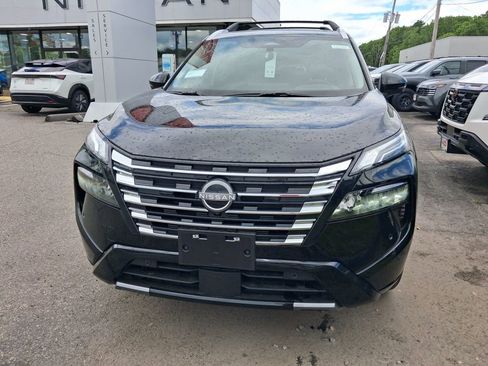 New 2026 Nissan Rogue Platinum w/ Platinum Premium Package AWD/4WD image 3