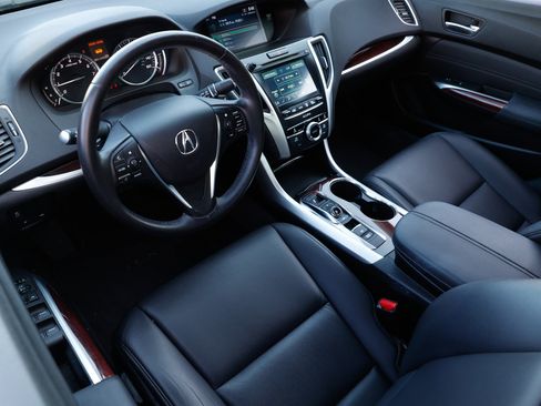 Used 2016 Acura TLX V6 image 6