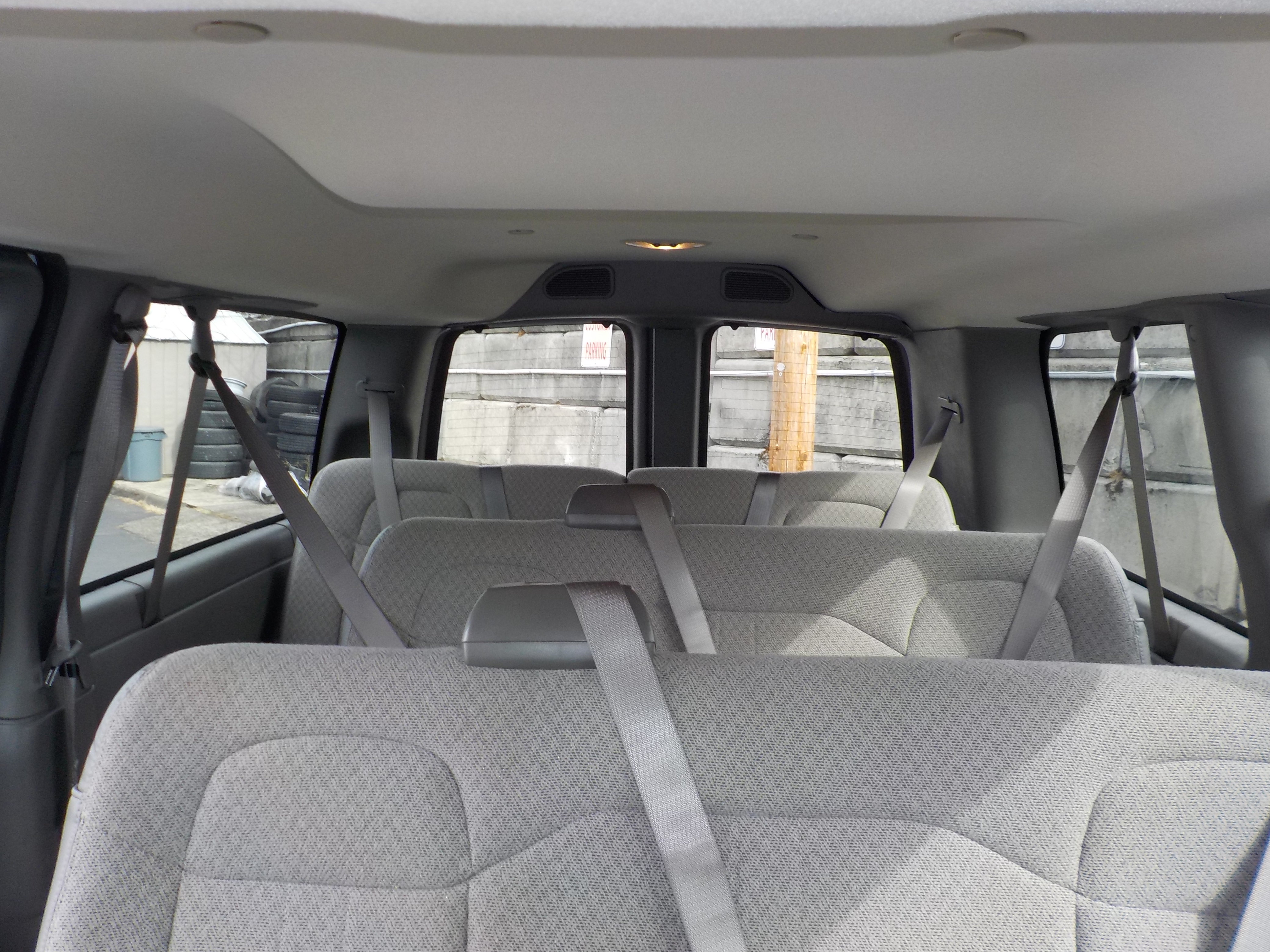 Used 2017 Chevrolet Express 3500 LT w/ LT Preferred Equipment Group RWD image 26