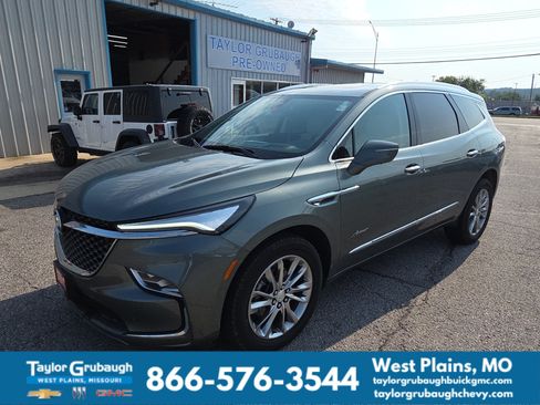Certified 2022 Buick Enclave Avenir w/ Avenir Technology Package AWD/4WD image 3