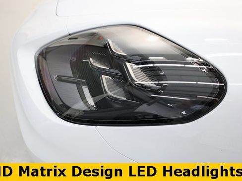 Used 2024 Porsche Panamera 4 image 47