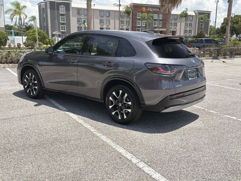 Used 2026 Honda HR-V EX-L image 6